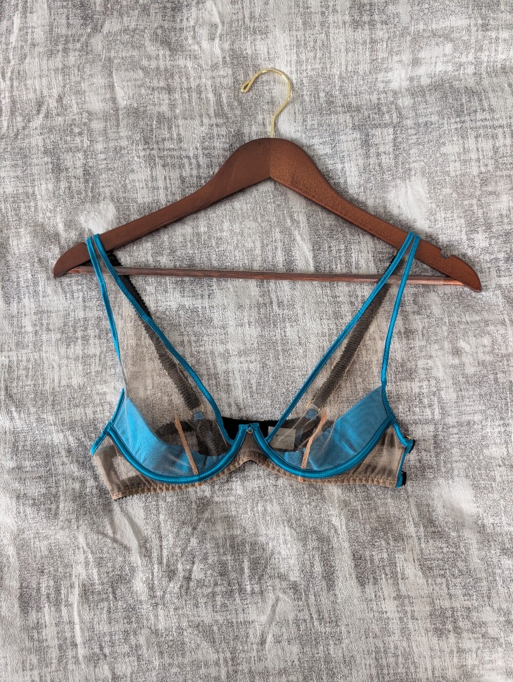 Edge o' Beyond Barbie Bra Aqua Silk Size 3